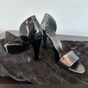 Gucci 2 tone patent leather peep toe sz 6.5